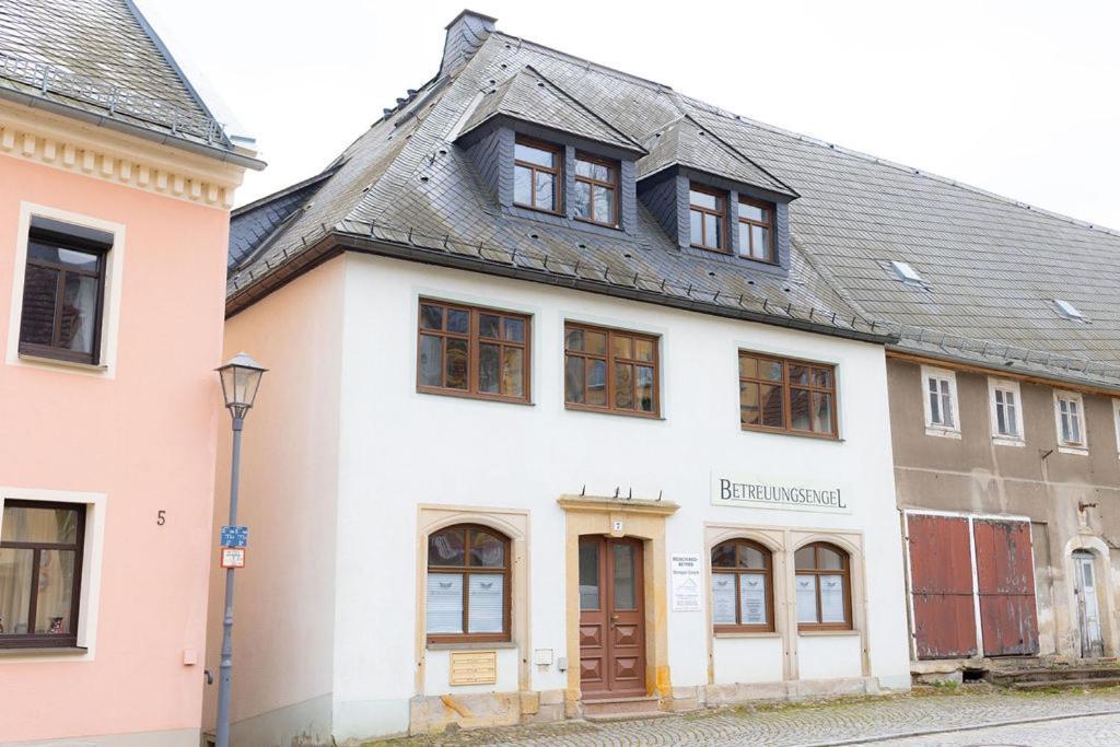 Ferienwohnung Nahe Schloss Kuckuckstein,Infrarotsauna, Hunde Liebstadt Luaran gambar